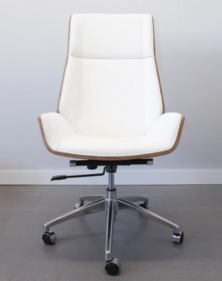 Кресло из натуральной кожи, каркас дерево арт. FX-BC06 - купить в Балаково. Цена 34 820.52 руб.